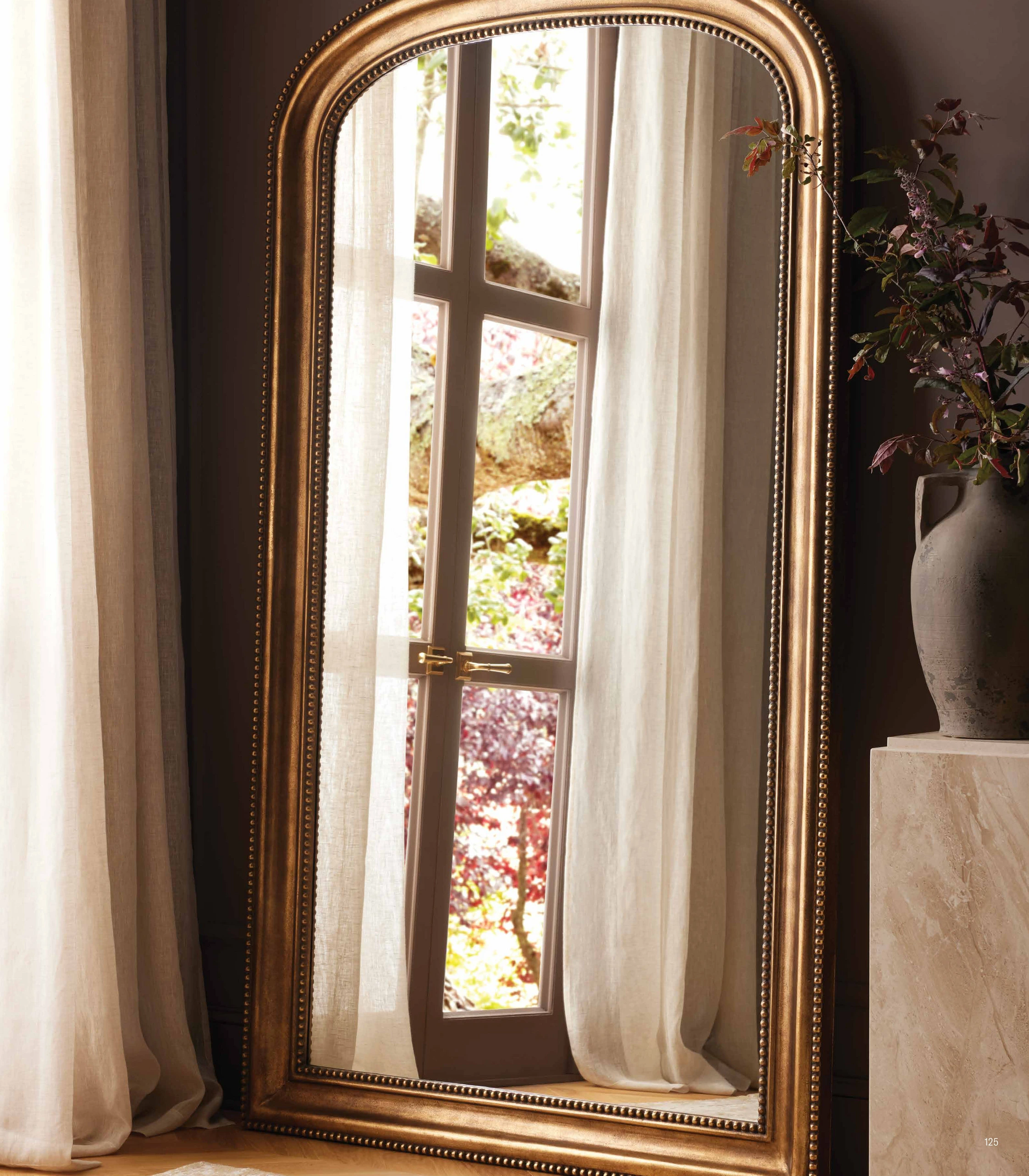 Arhaus Arhaus Fall 2025 Catalog - Page 125