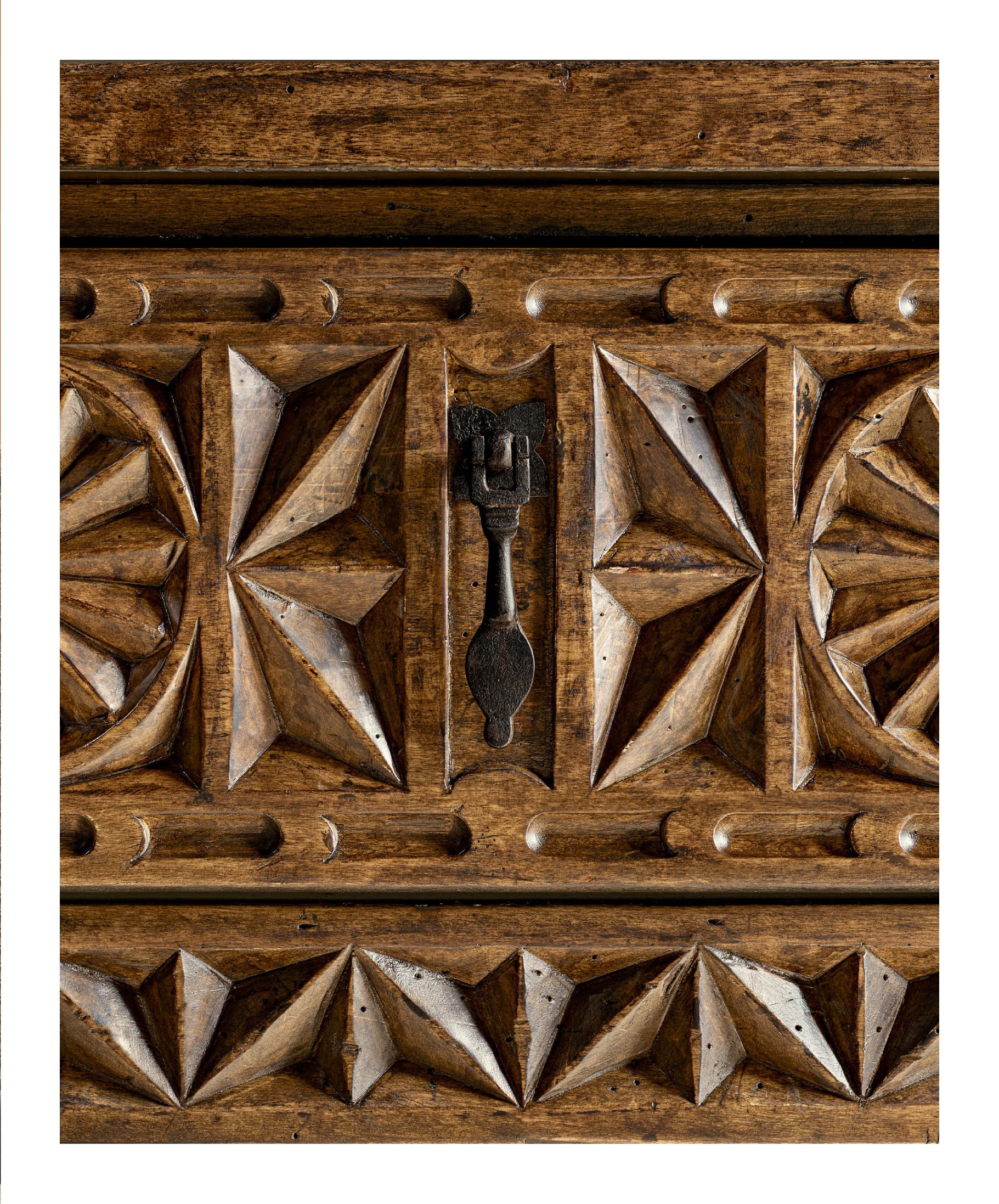 RH — Restoration Hardware RH Estates Catalog - Page 5